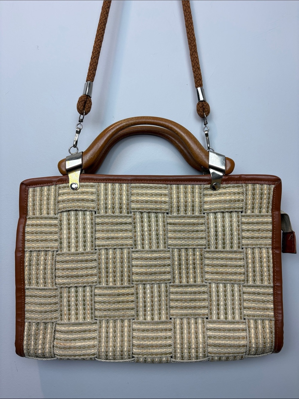 Vintage Beige and Brown Woven Shoulder Bag with wood handles